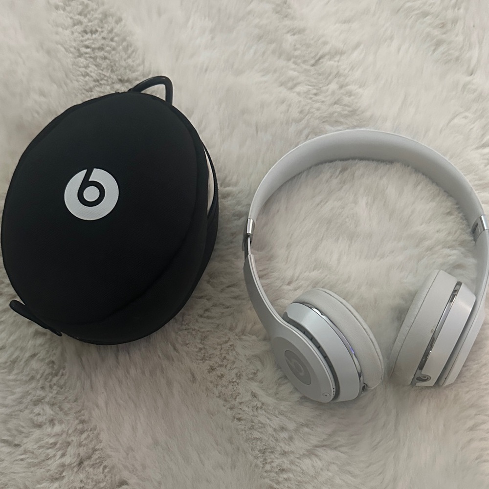 Beats by Dre Over-Ear Headphones - White and Black